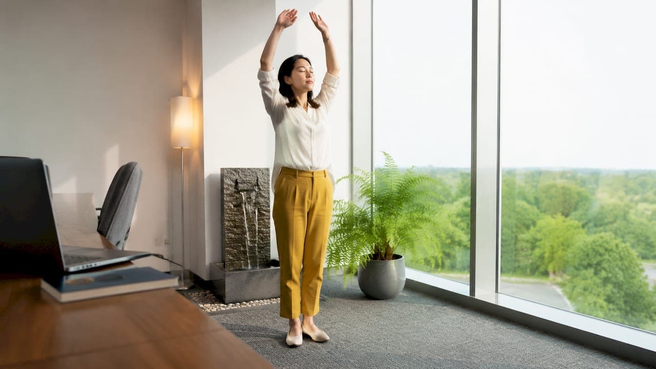 Qigong for Professionals: Calm, Focus, and Vitality